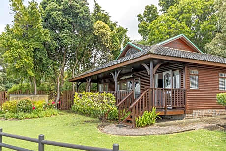 4 TIDES Family Chalet