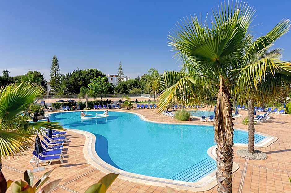 Alfagar Aparthotel