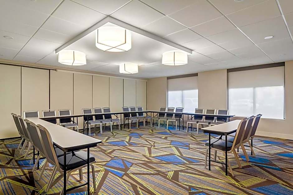 Holiday Inn Express & Suites Jacksonville South East - Medical Center Area By IHG