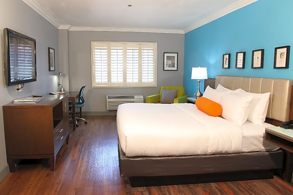 The BLVD Hotel & Suites