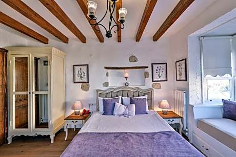 Superior Room with Balcony