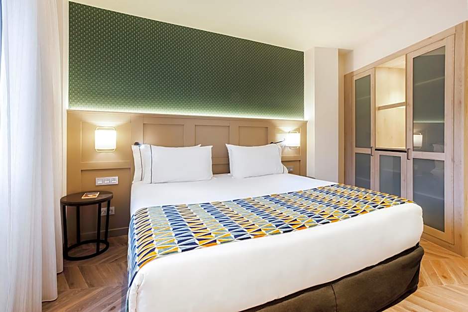 Eurostars Puerta Real