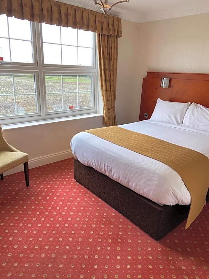 Loftsome Bridge Hotel