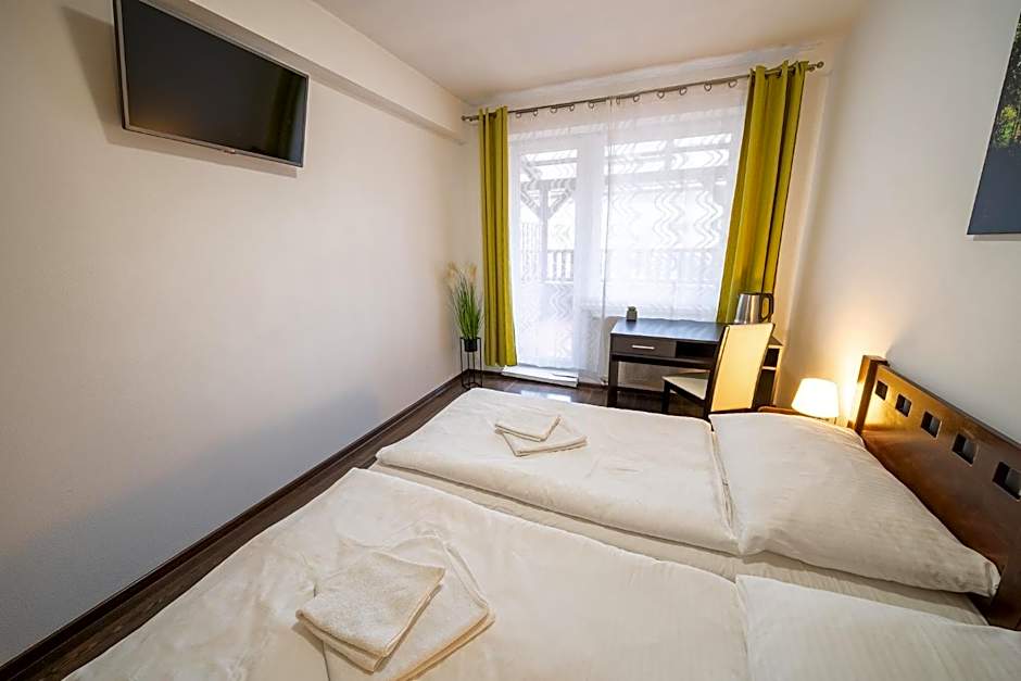 Leone Penzion&Restaurant