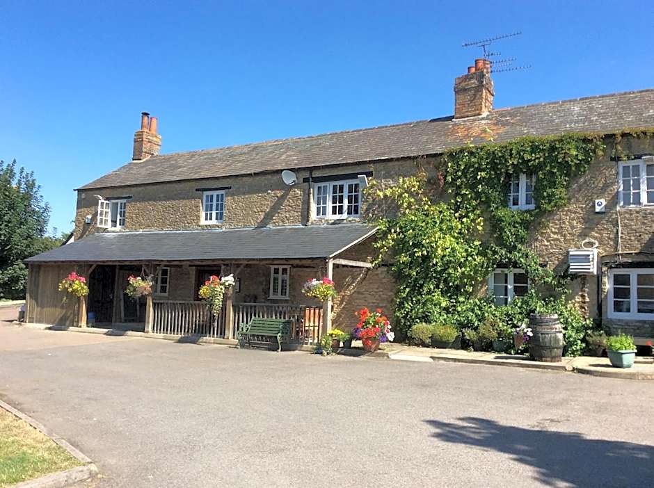 The Highwayman Hotel