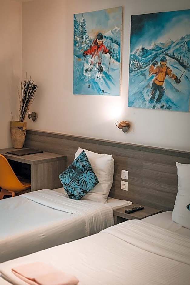 Logis Hôtel Vuillot