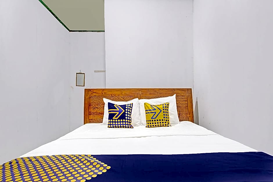 Hotel O Indah Arum