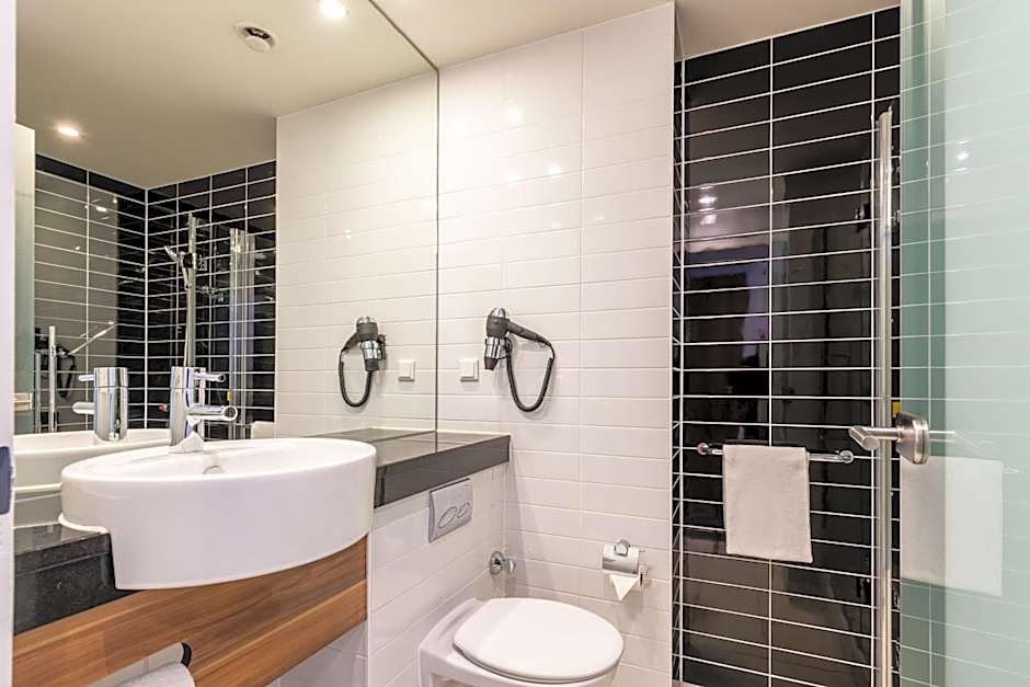 Premier Inn Frankfurt City Centre