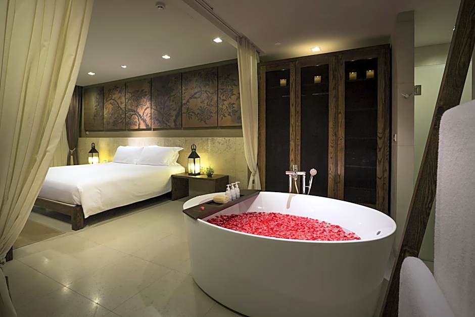 Sunsuri Phuket Hotel