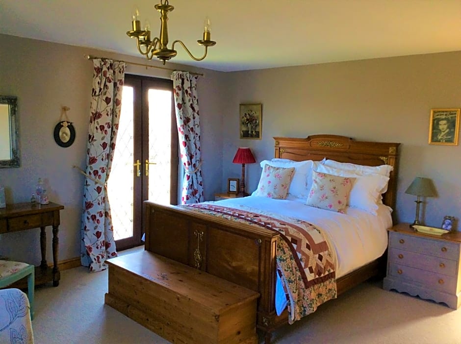 Bosvean House Bed & Breakfast