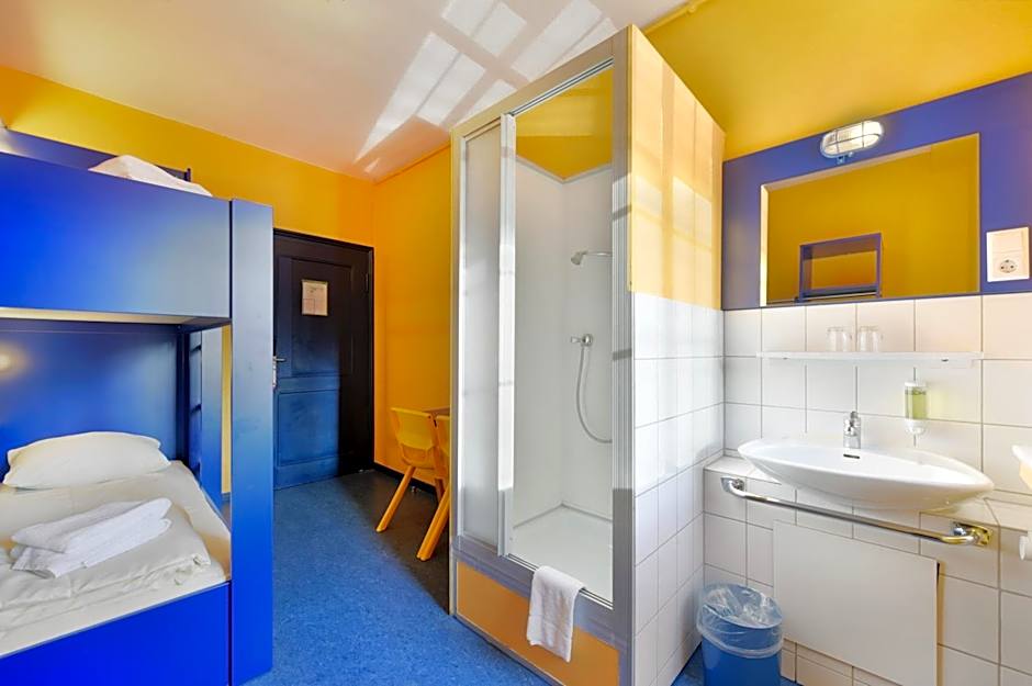 Bed'nBudget Expo-Hostel Rooms