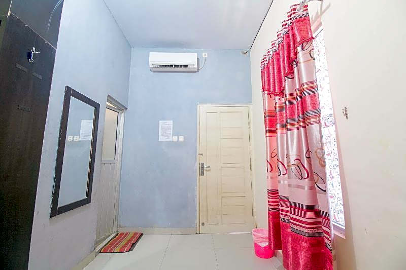 Hotel O Grand Azizah