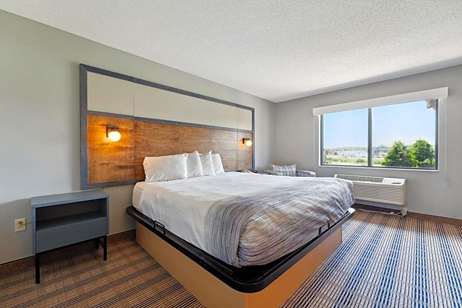 AmericInn by Wyndham Wisconsin Dells