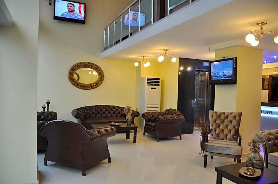 Gloria Tibi Hotel