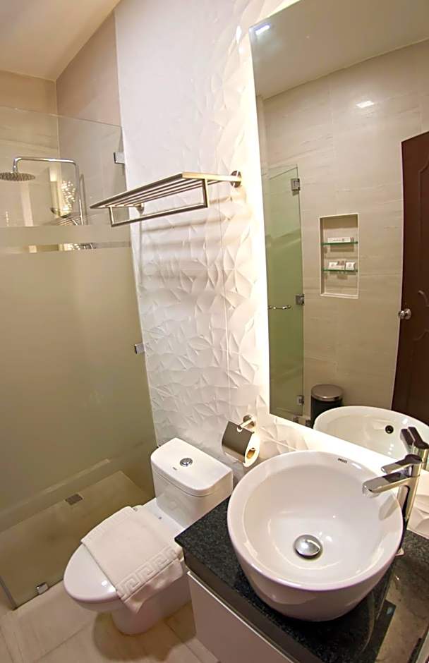 Photo 1 of 10 of Suite