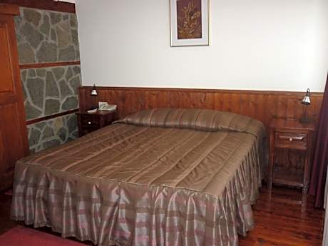 One-Bedroom Suite with Balcony