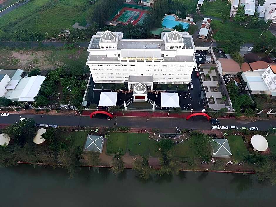 New Palace Bac Lieu Hotel