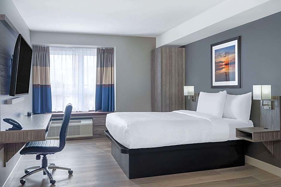 Microtel Inn & Suites by Wyndham Kanata Ottawa West