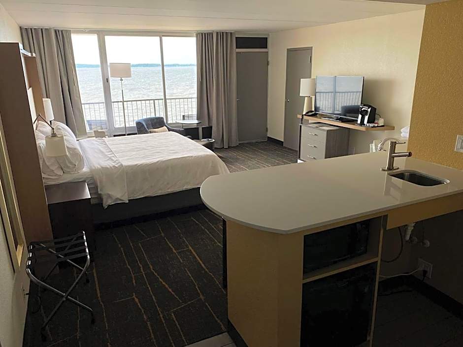 Holiday Inn Detroit Lakes By IHG