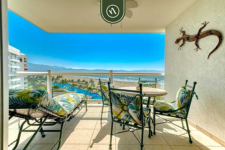 2BR Condo with Private Blacony - Oceean View