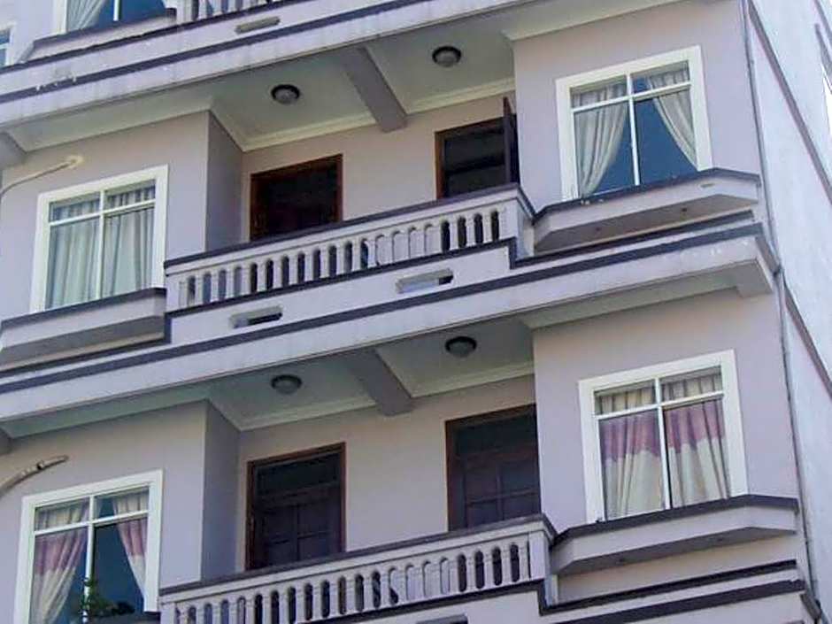 Photo 1 of 26 of Star Binh Duong Hotel