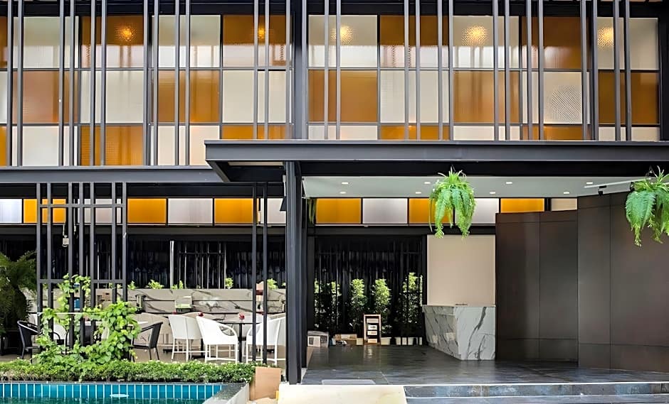 Blue Lagoon Hotel BY diamond