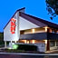 Red Roof Inn Milwaukee Airport