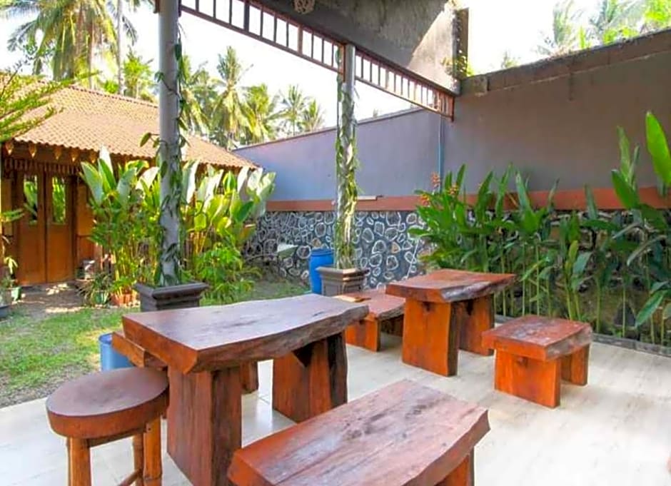 RedDoorz Syariah at Banyu Asem Banyuwangi