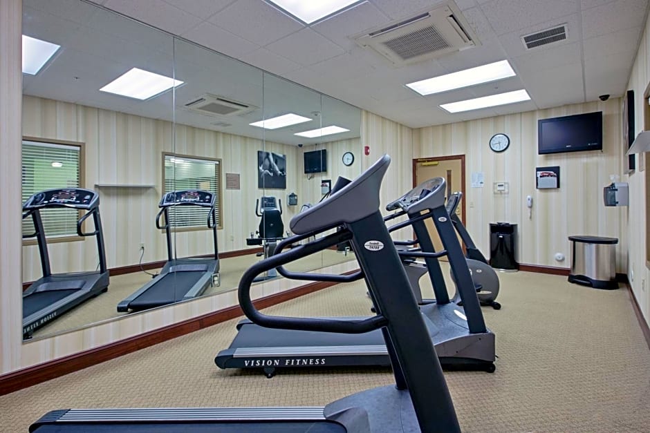 Country Inn & Suites by Radisson, Wilmington, NC