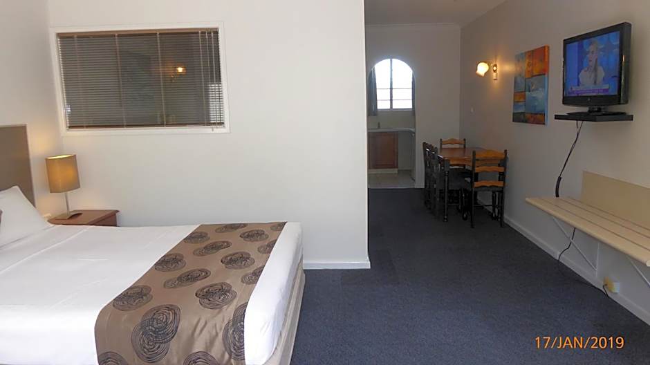 Tower Court Motel - adults only haven