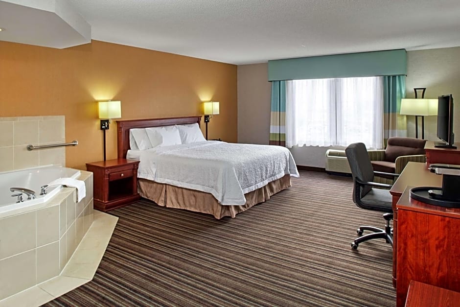 Hampton Inn By Hilton & Suites Toronto Airport Ontario, Cn