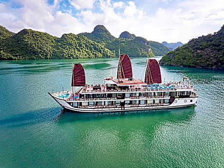 Amanda Luxury Cruise