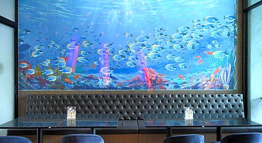 V20 Boutique Jacuzzi Hotel