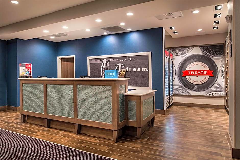 Hampton Inn By Hilton Benson