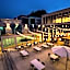 Parotia waterhouse hotel