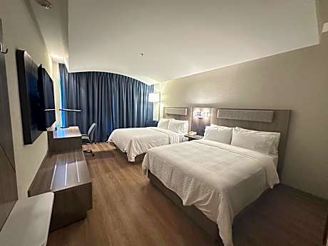 Standard Room with Two Queen Beds