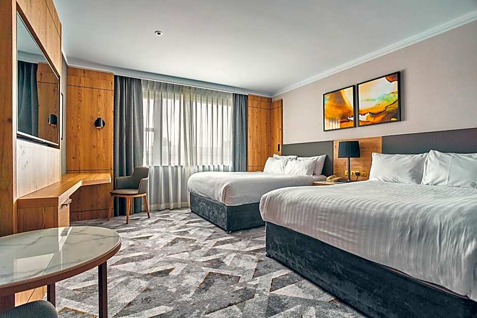 Crowne Plaza Marlow By IHG