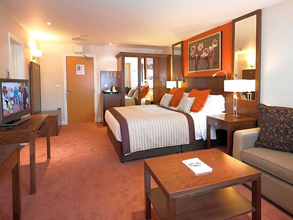 Best Western Plus Milford Hotel