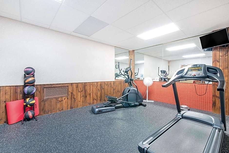 Days Inn by Wyndham West Rapid City