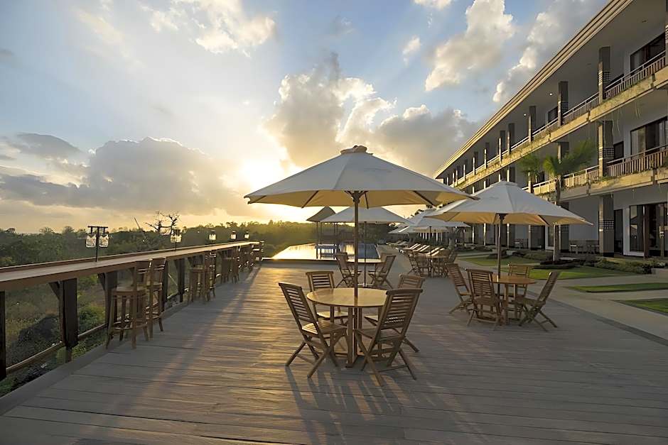 Semabu Hills Hotel Nusa Penida - Bali