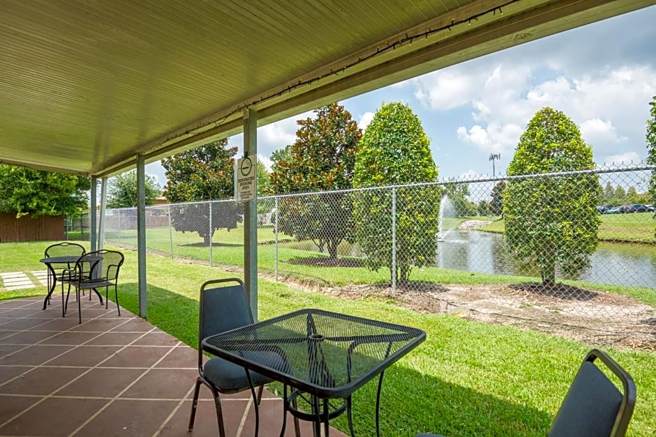 Trident Inn & Suites, Baton Rouge