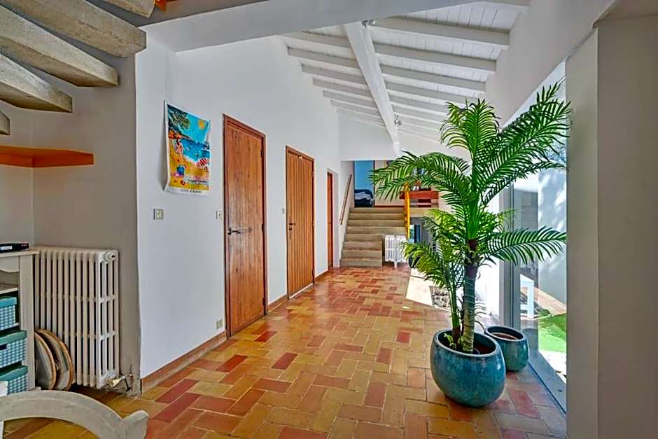 Grande villa avec piscine près d'Avignon - Jonquerettes