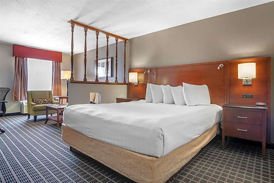 SureStay Plus Hotel by Best Western Greenwood