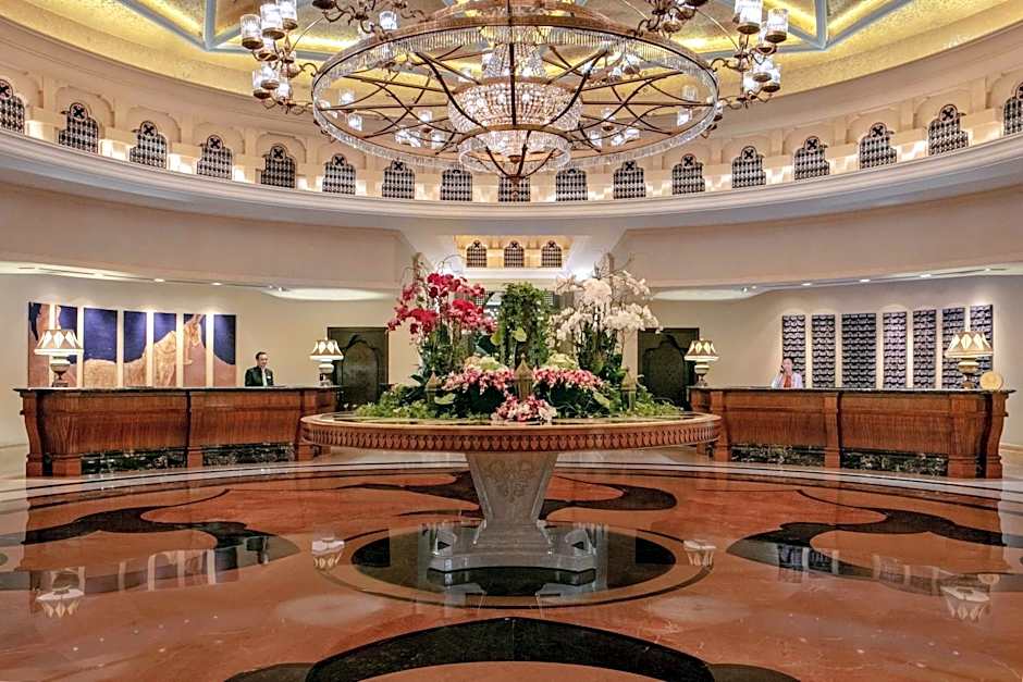 Shangri-La Qaryat Al Beri, Abu Dhabi