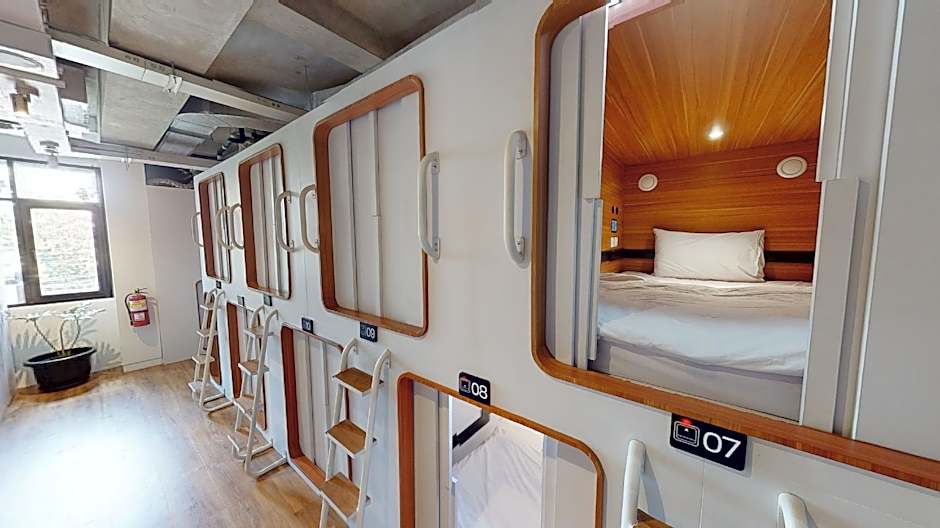 Nindya Biodistrict Hotel