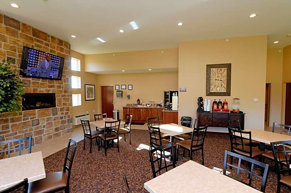 Cobblestone Inn & Suites - Fort Madison