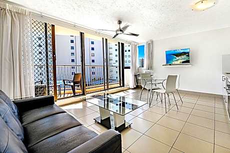 Superior One-Bedroom Apartment
