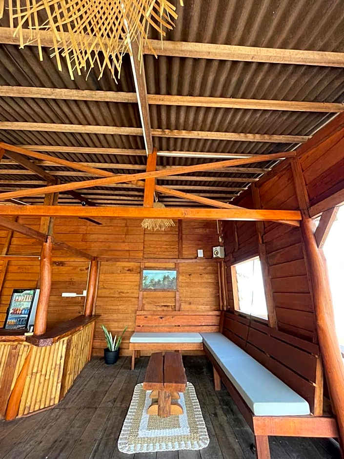 Sunset Surfing Villas Mentawai