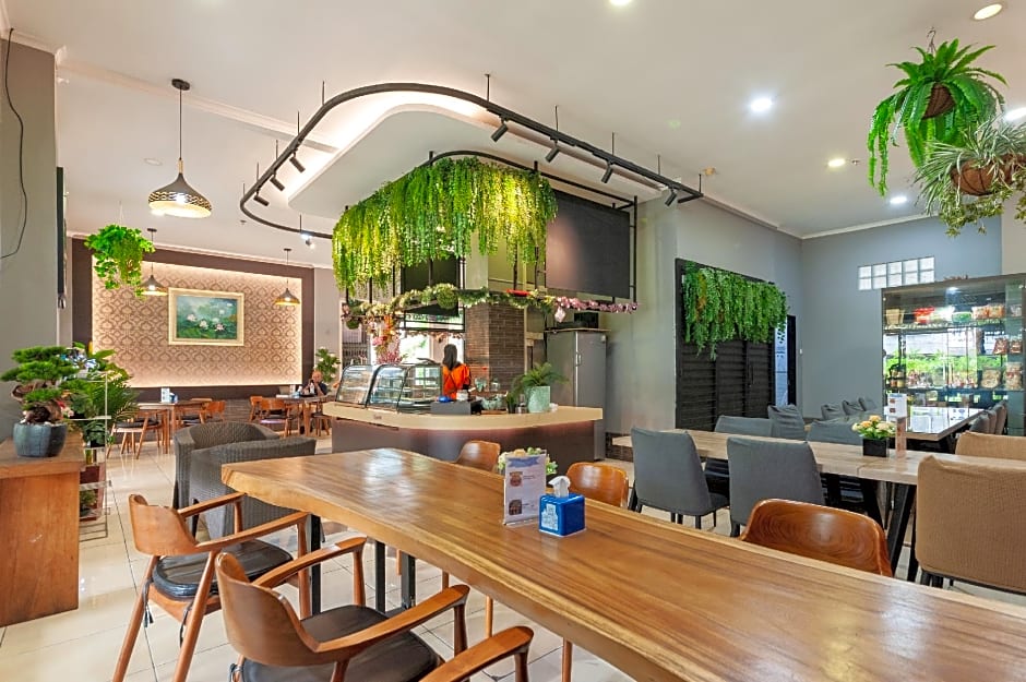 Urbanview Hotel Ellegan Residence Alam Sutera Serpong