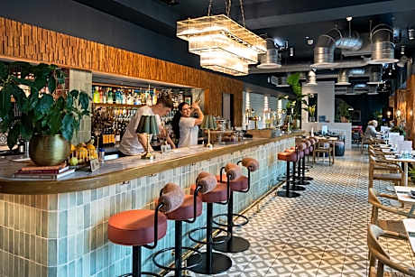 room2 Southampton Hometel